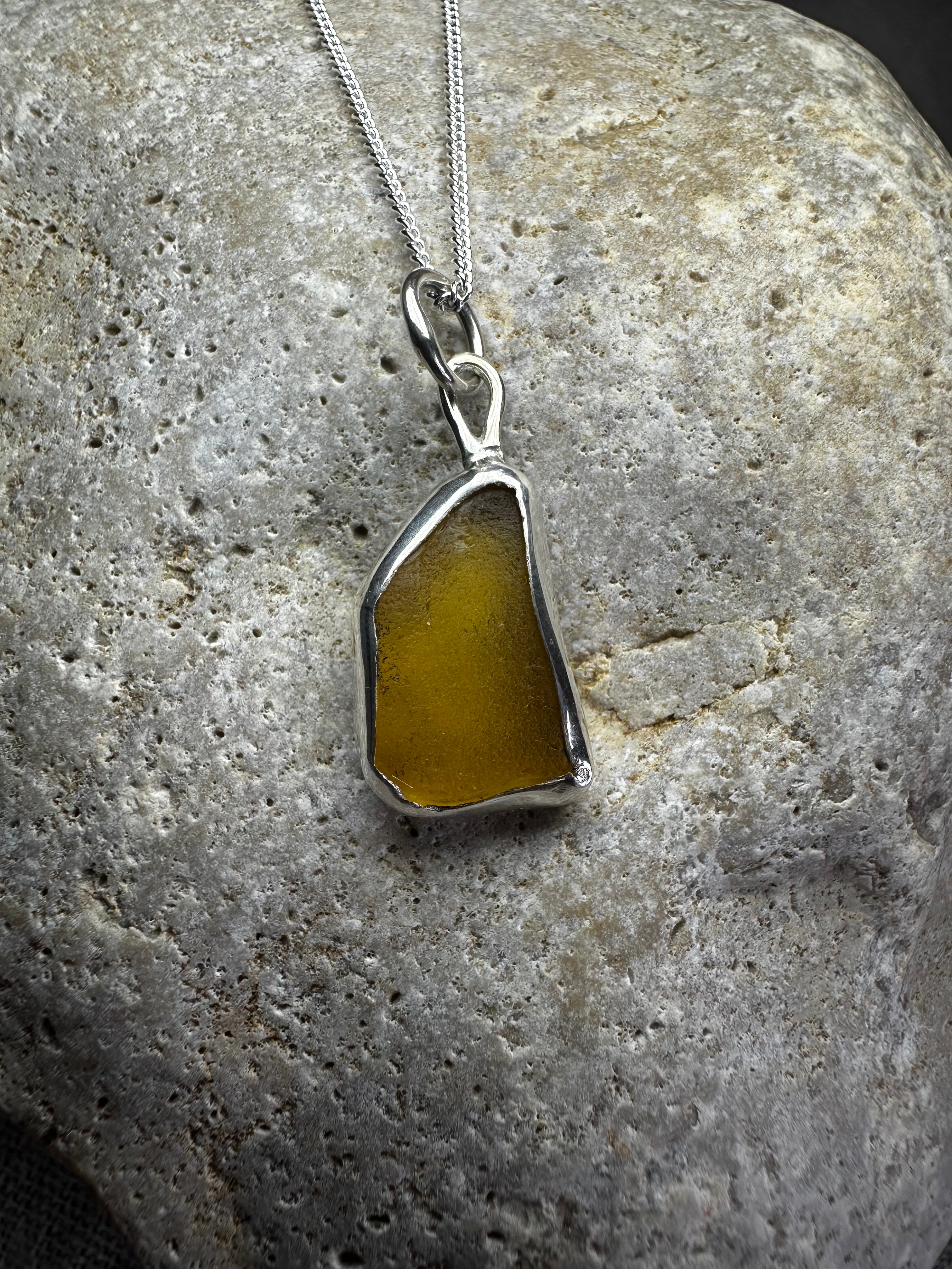 COLGANTE DE CRISTAL MARINO AMARILLO ÁMBAR