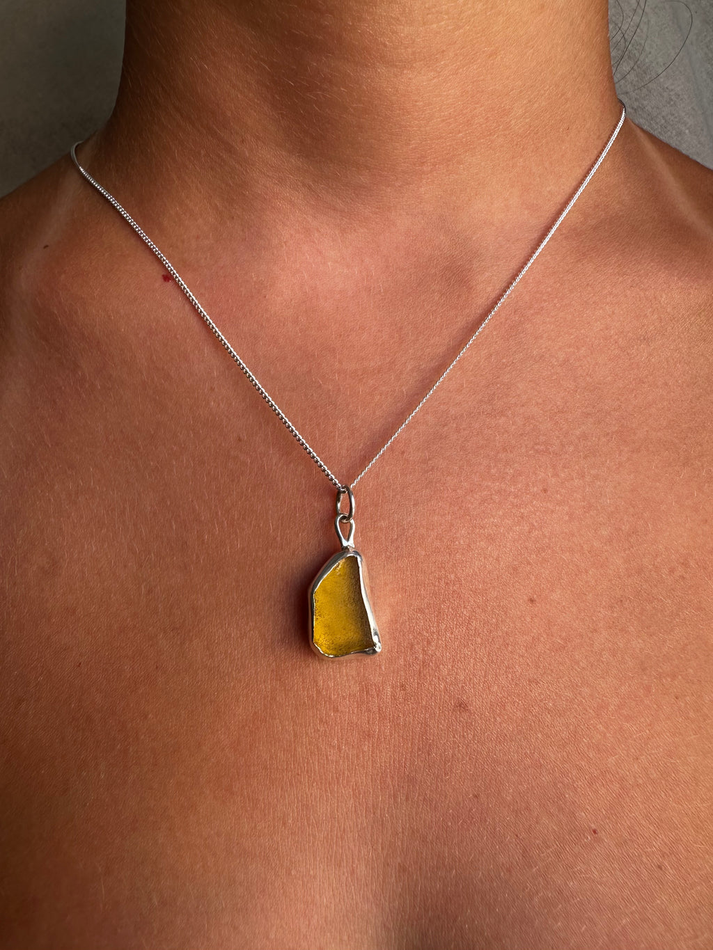 COLGANTE DE CRISTAL MARINO AMARILLO ÁMBAR