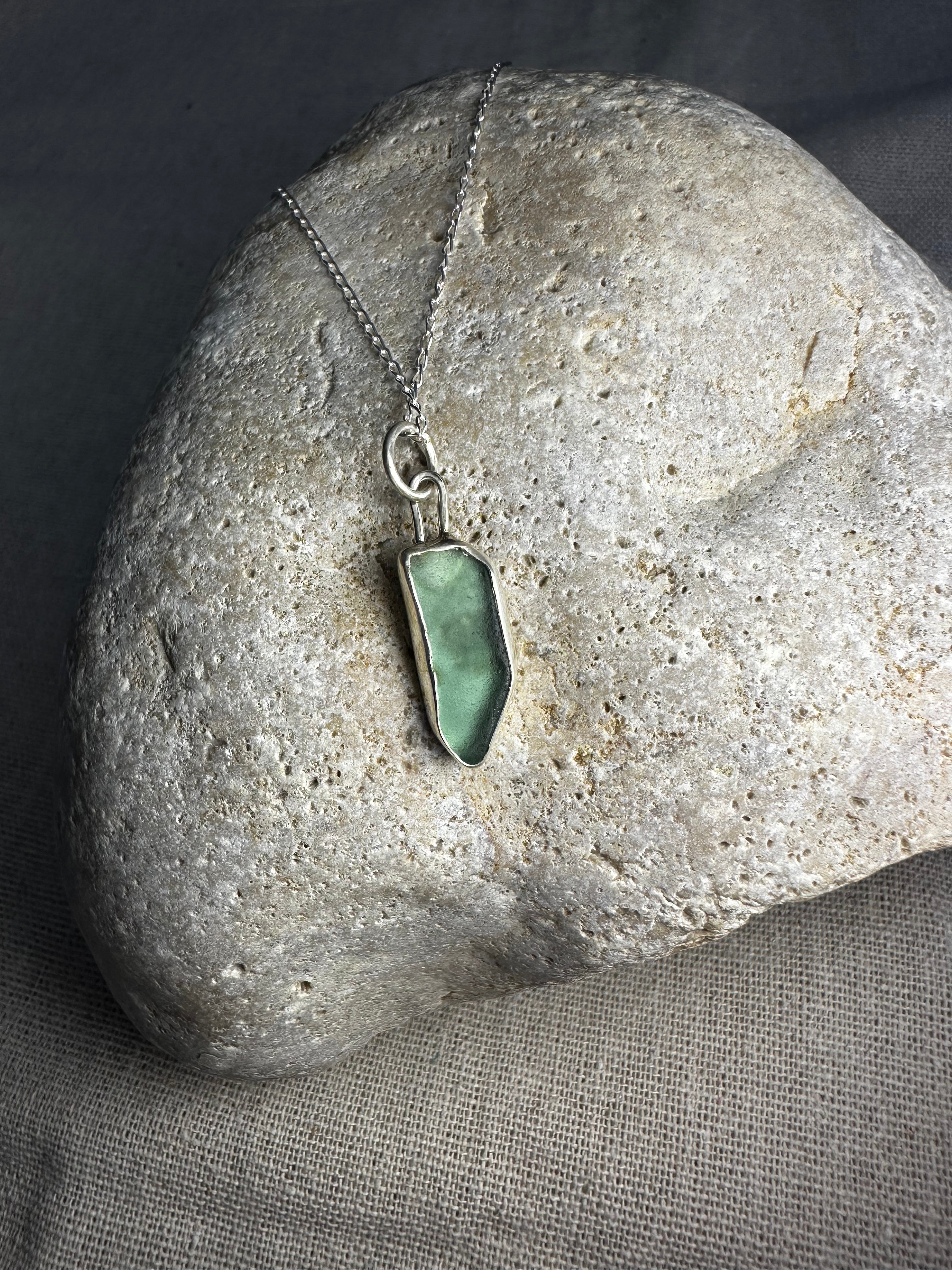COLGANTE DE VIDRIO MARINO VERDE EUCALIPTO