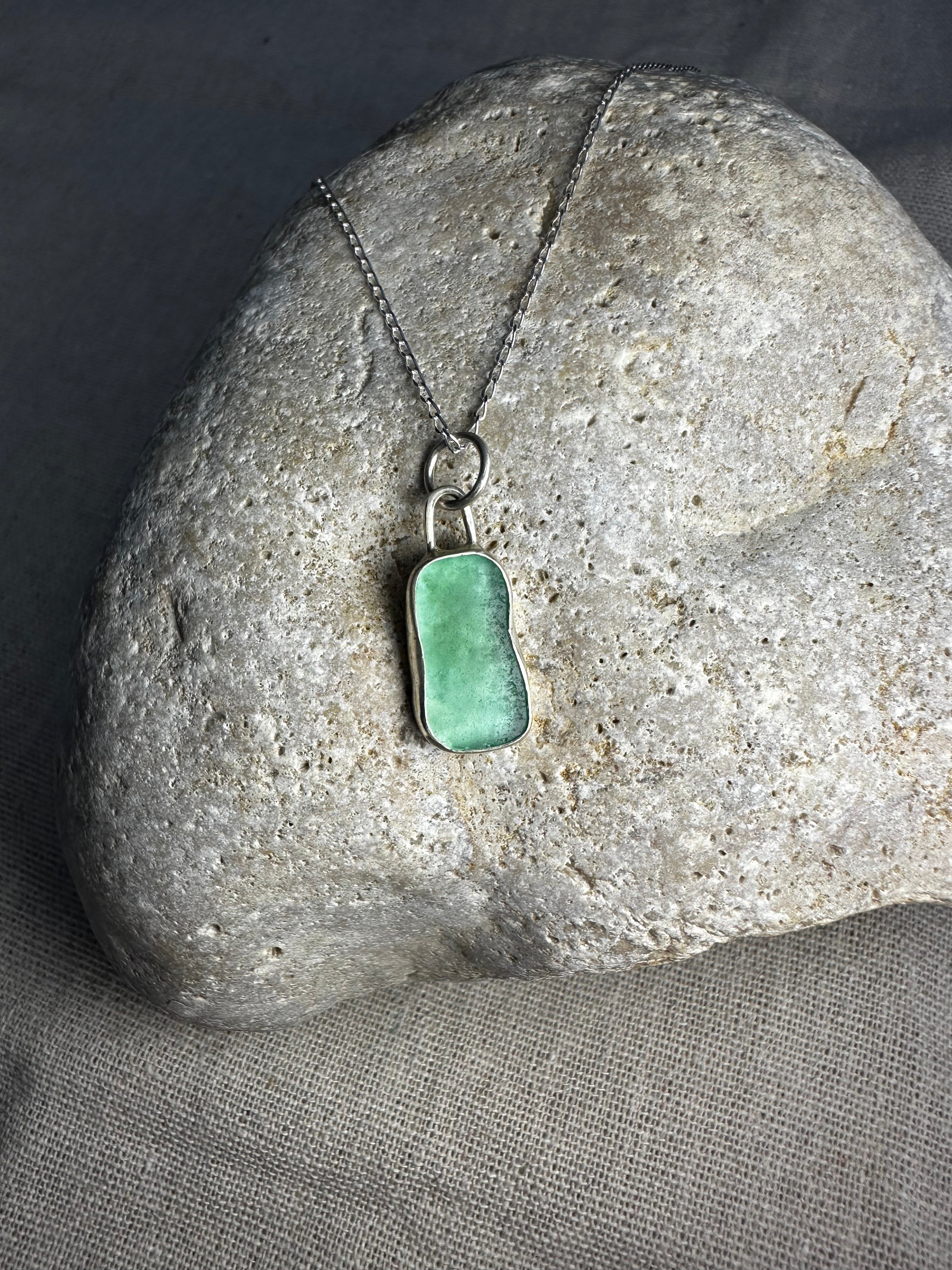 COLGANTE DE VIDRIO MARINO VERDE ESMERALDA