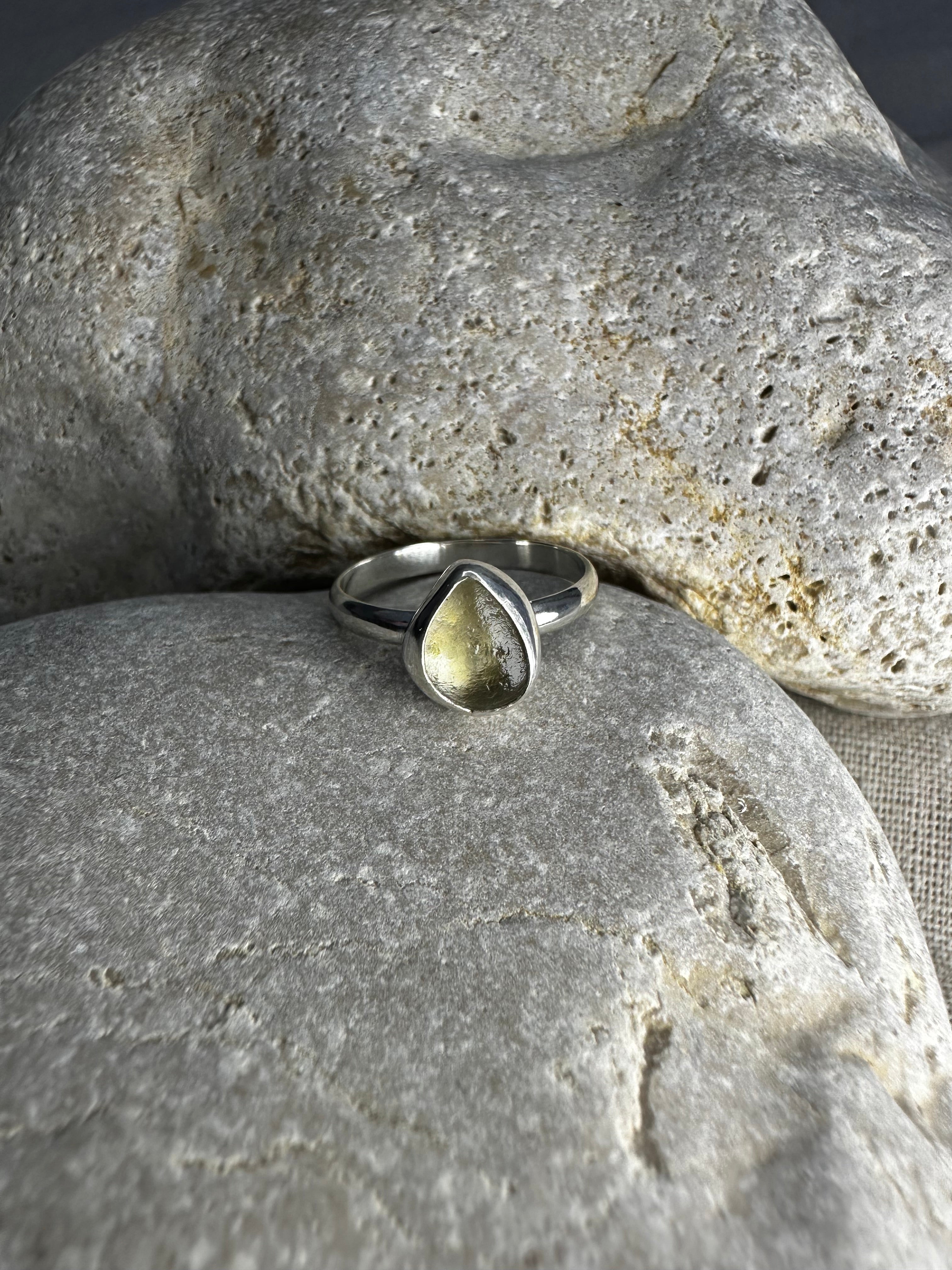 ANILLO DE VIDRIO MARINO TRANSPARENTE