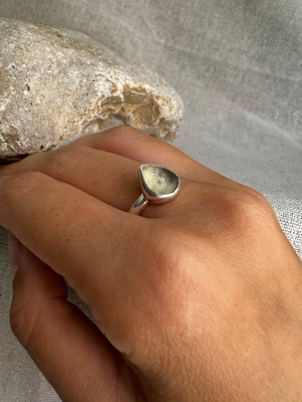 ANILLO DE VIDRIO MARINO TRANSPARENTE