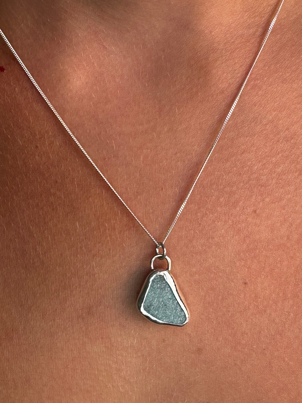 COLGANTE DE VIDRIO MARINO MILKY AZUL