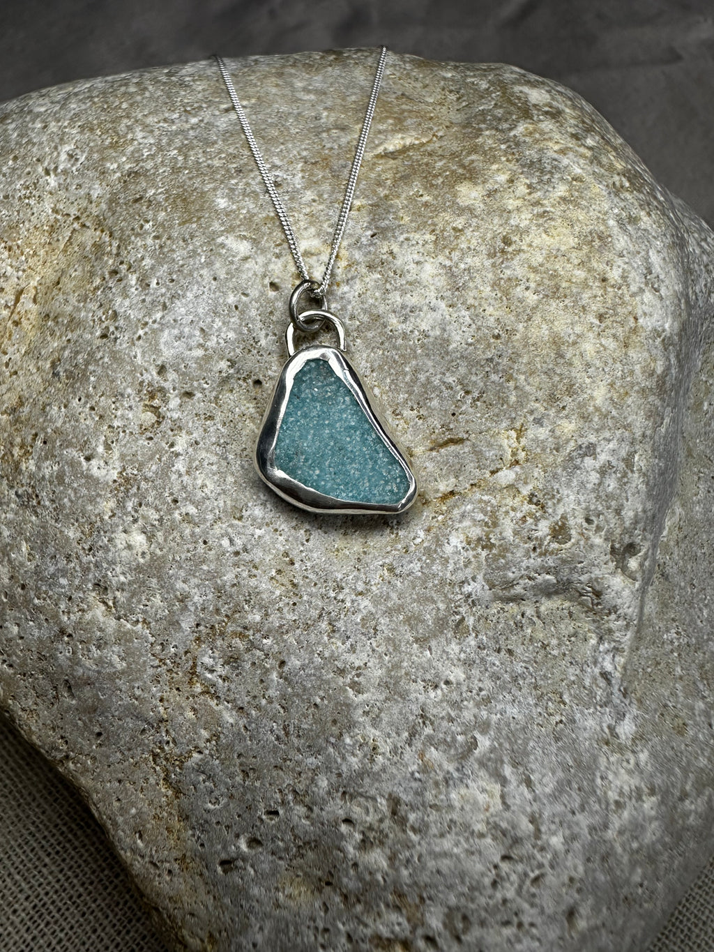 COLGANTE DE VIDRIO MARINO MILKY AZUL