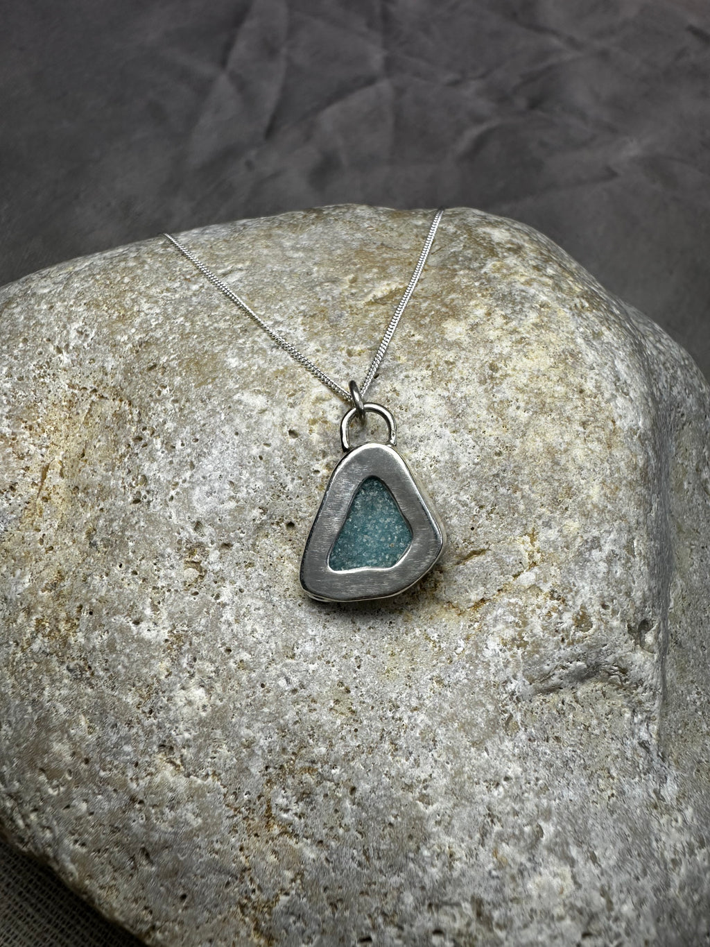 COLGANTE DE VIDRIO MARINO MILKY AZUL