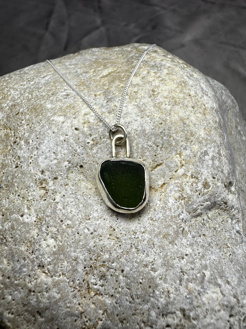 COLGANTE DE VIDRIO MARINO VERDE OSCURO