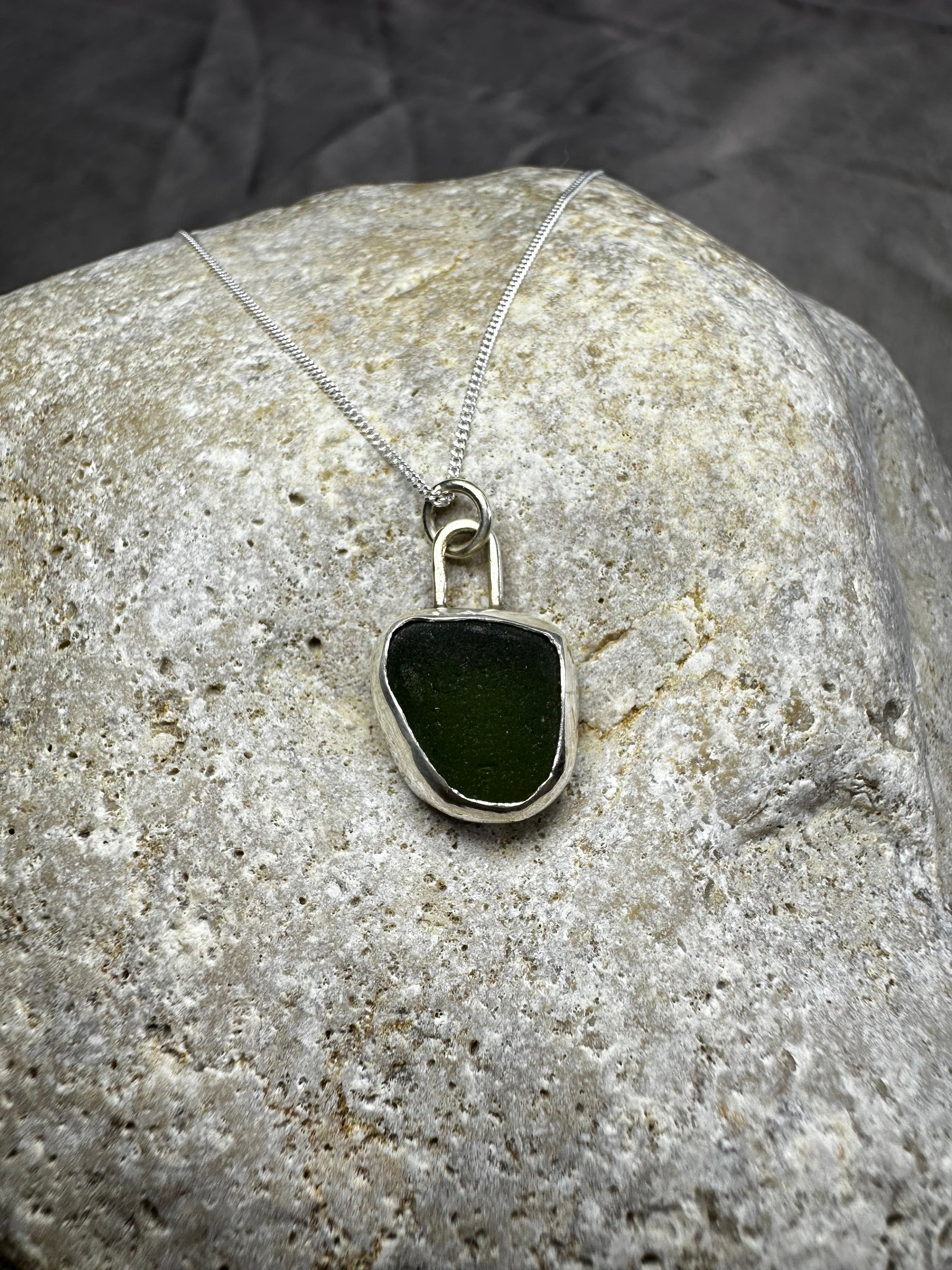 COLGANTE DE VIDRIO MARINO VERDE OSCURO